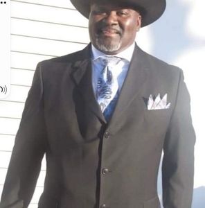 Meet your Posher, James